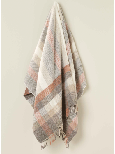Bronte Woodale Throw - Blush