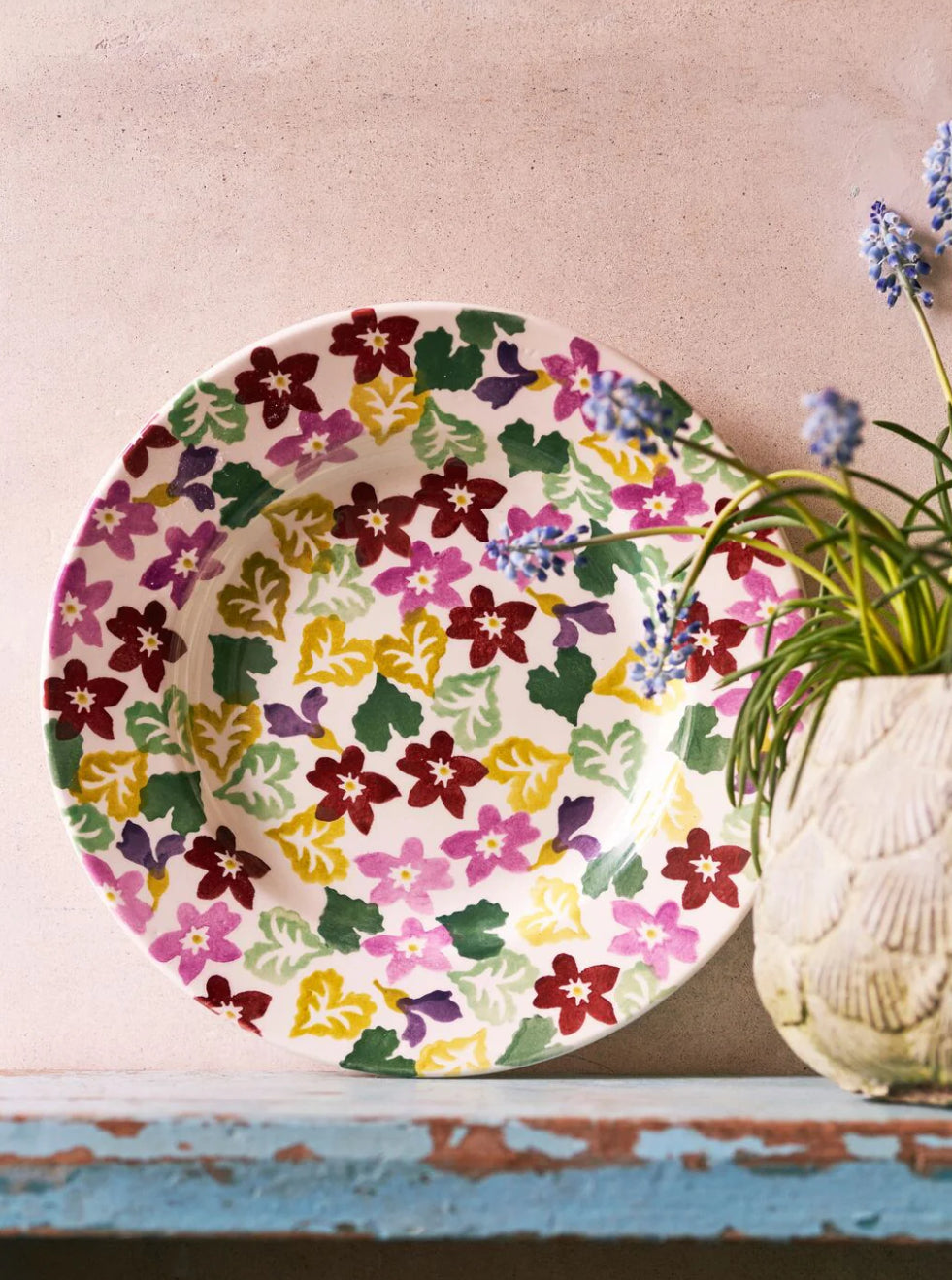 Emma Bridgewater Sweet Violets 8 1/2 Inch Plate