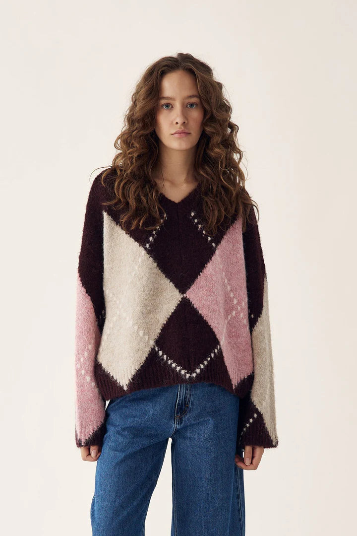 Lai Knit Jumper - Winetasting
