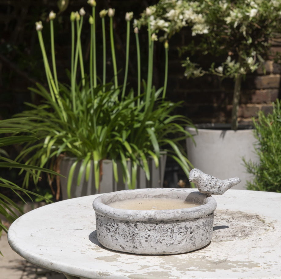 Birkdale Round Candle With Bird