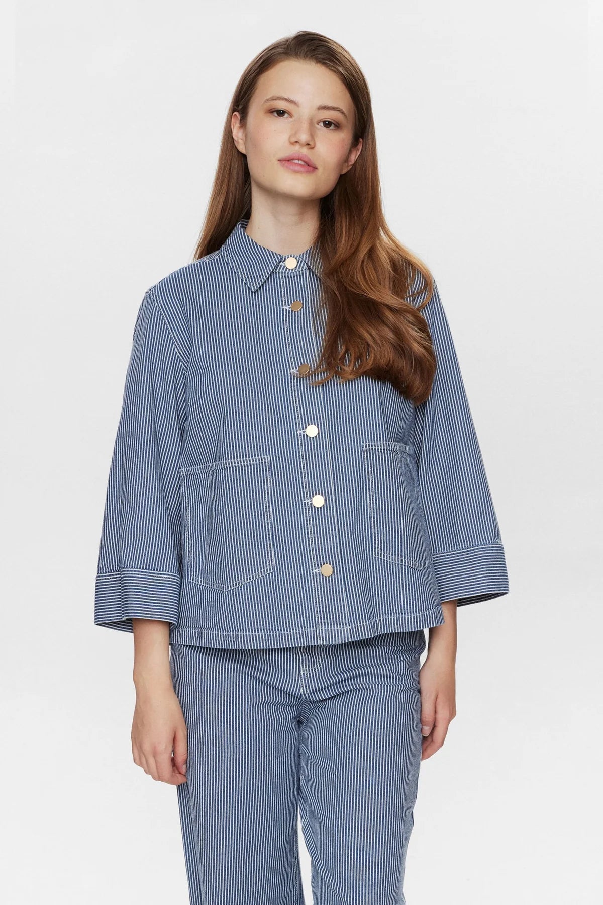 Nuerina shirt 3013