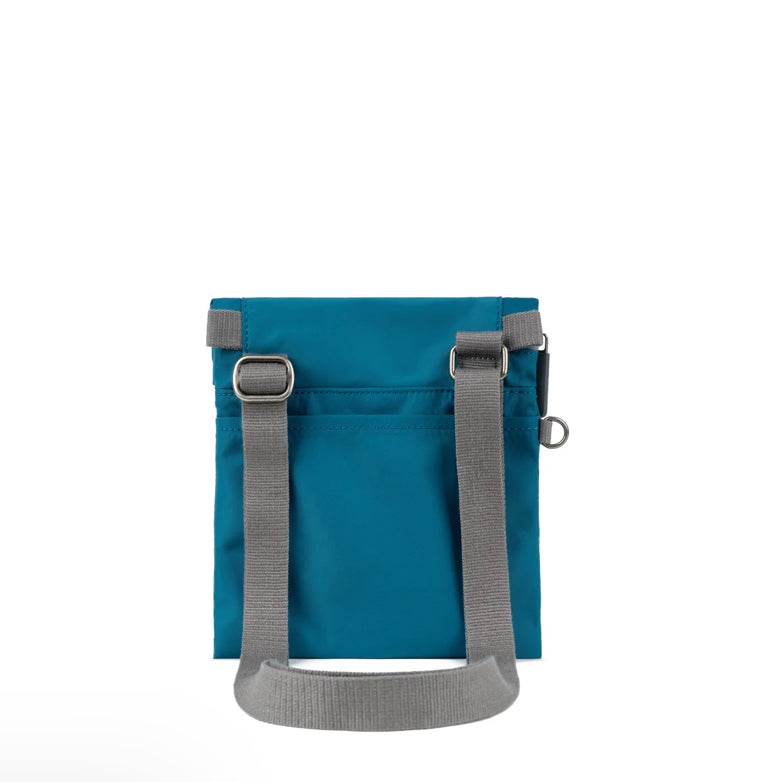 Stratford Crossover - Sapphire