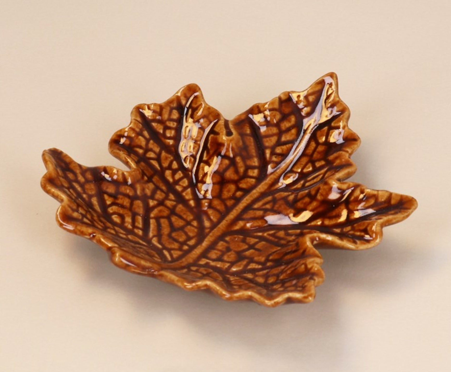 Brown Maple Leaf Dish