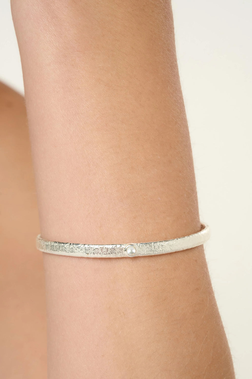 Birthstone Bangle - Freshwater Pearl
