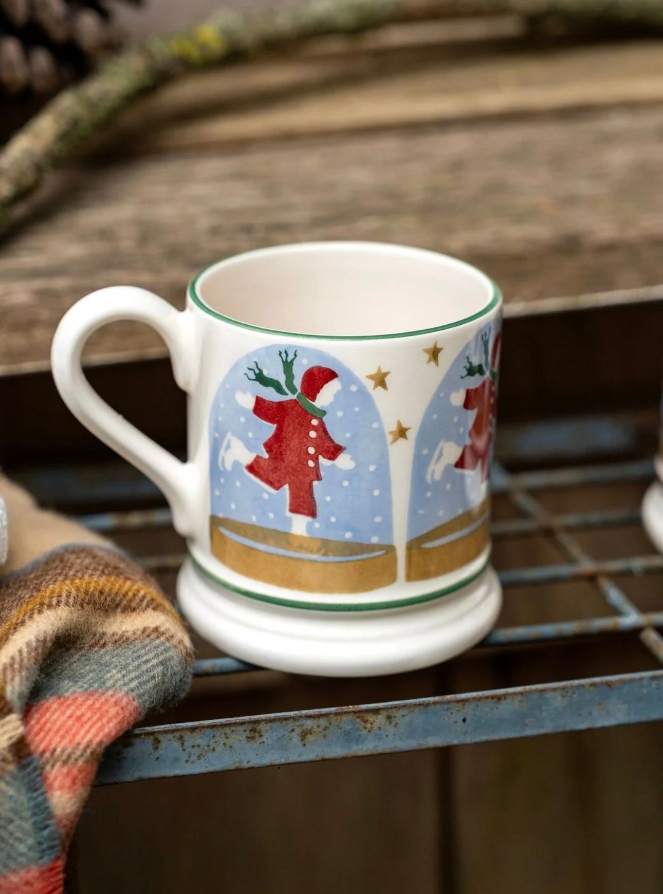 Emma Bridgewater Snow Globe 1/2 Pint Mug