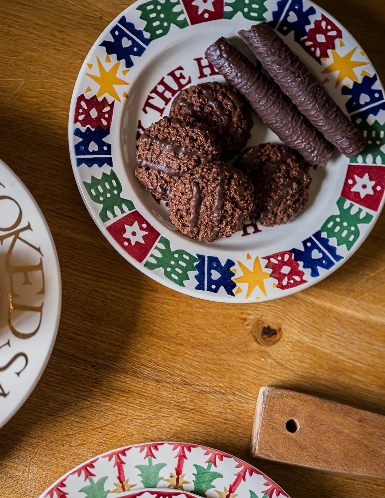 Emma Bridgewater Christmas Crackers 8 1/2" Plate