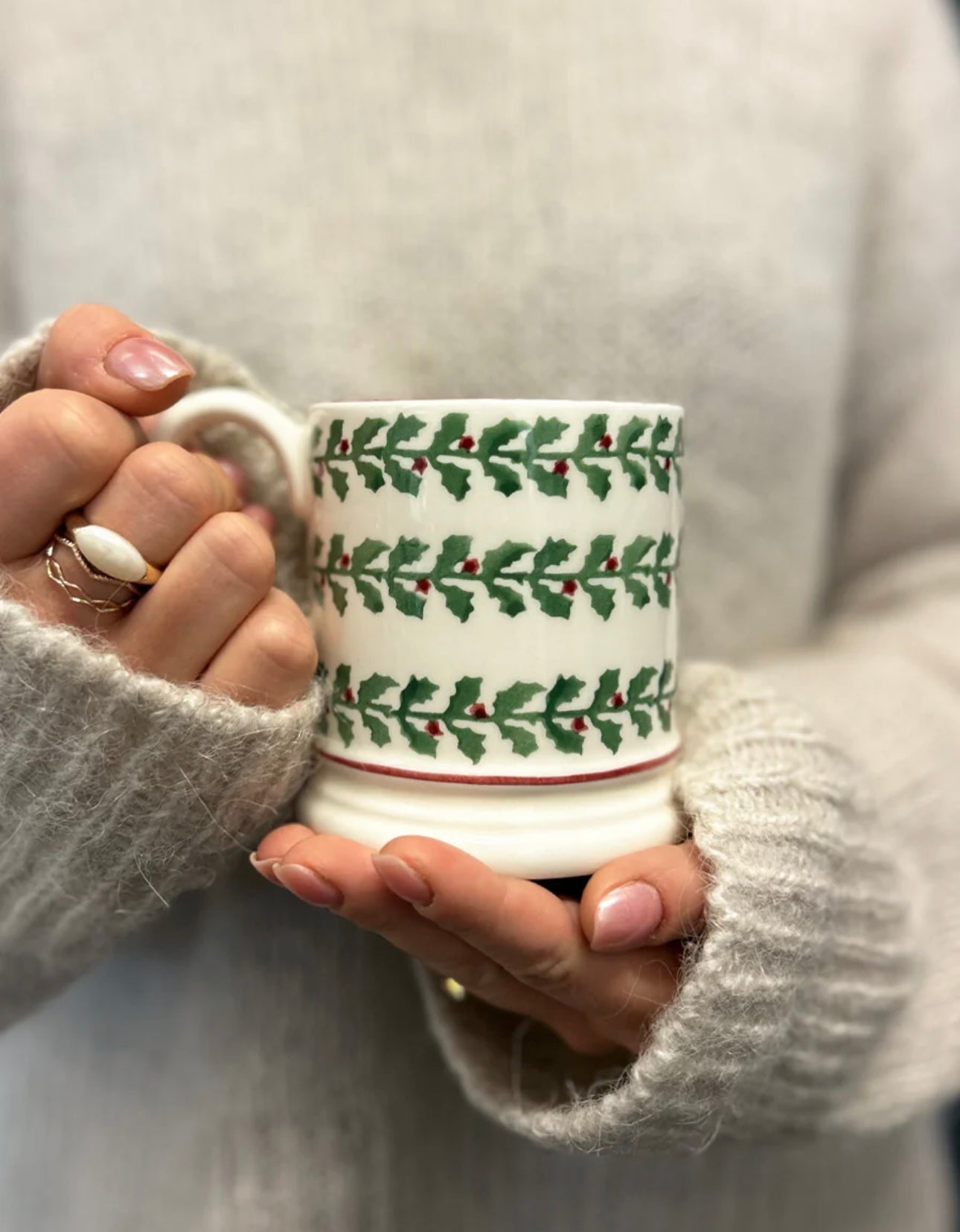 Emma Bridgewater Tiny Holly 1/2 Pint Mug