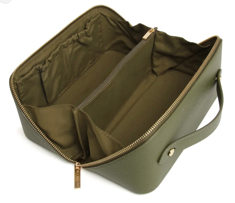 Kensington Train Case - Olive