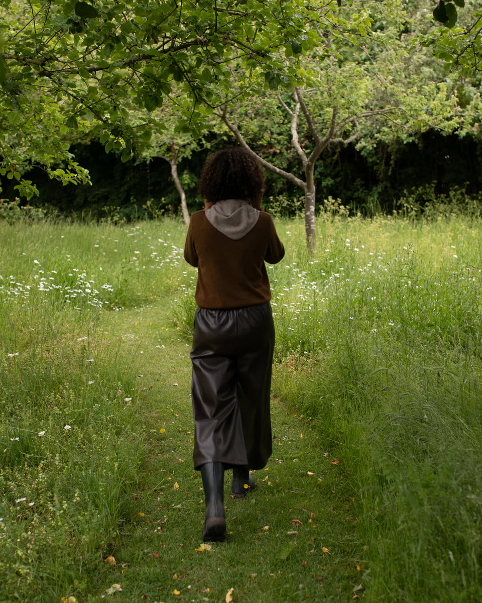 Jane Triangle Scarf - Dark Biscuit