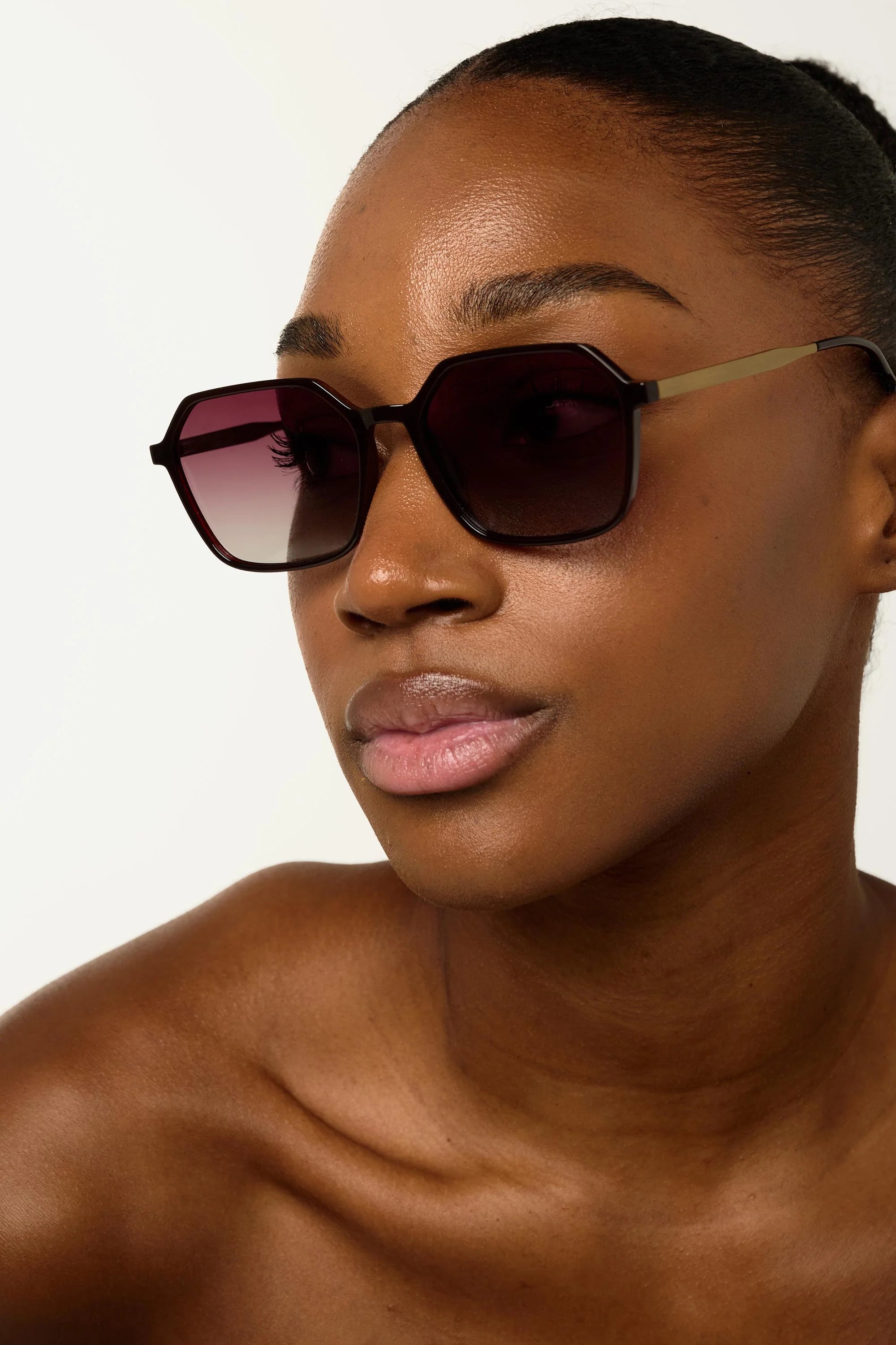 Linear Sunglasses - by Tutti