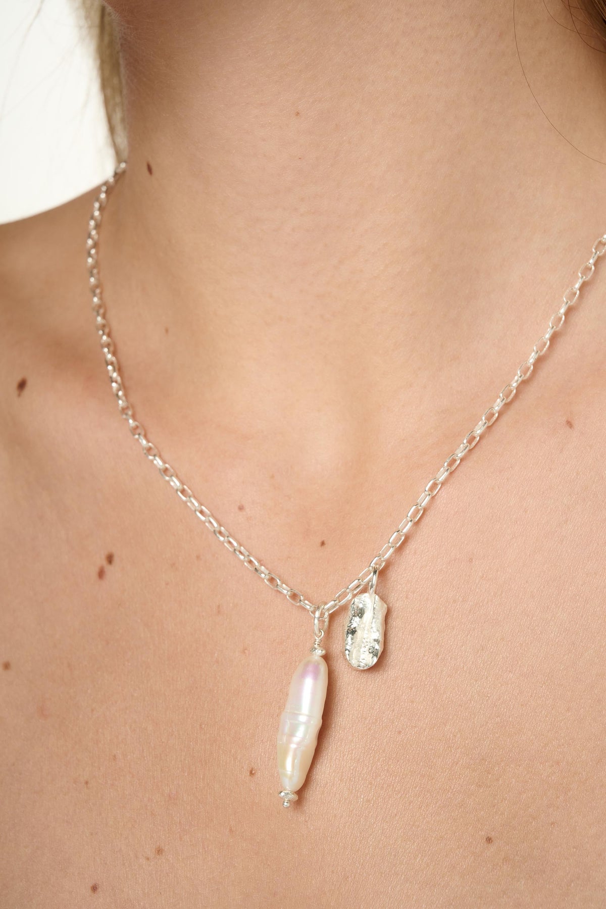 Restore Necklace Silver