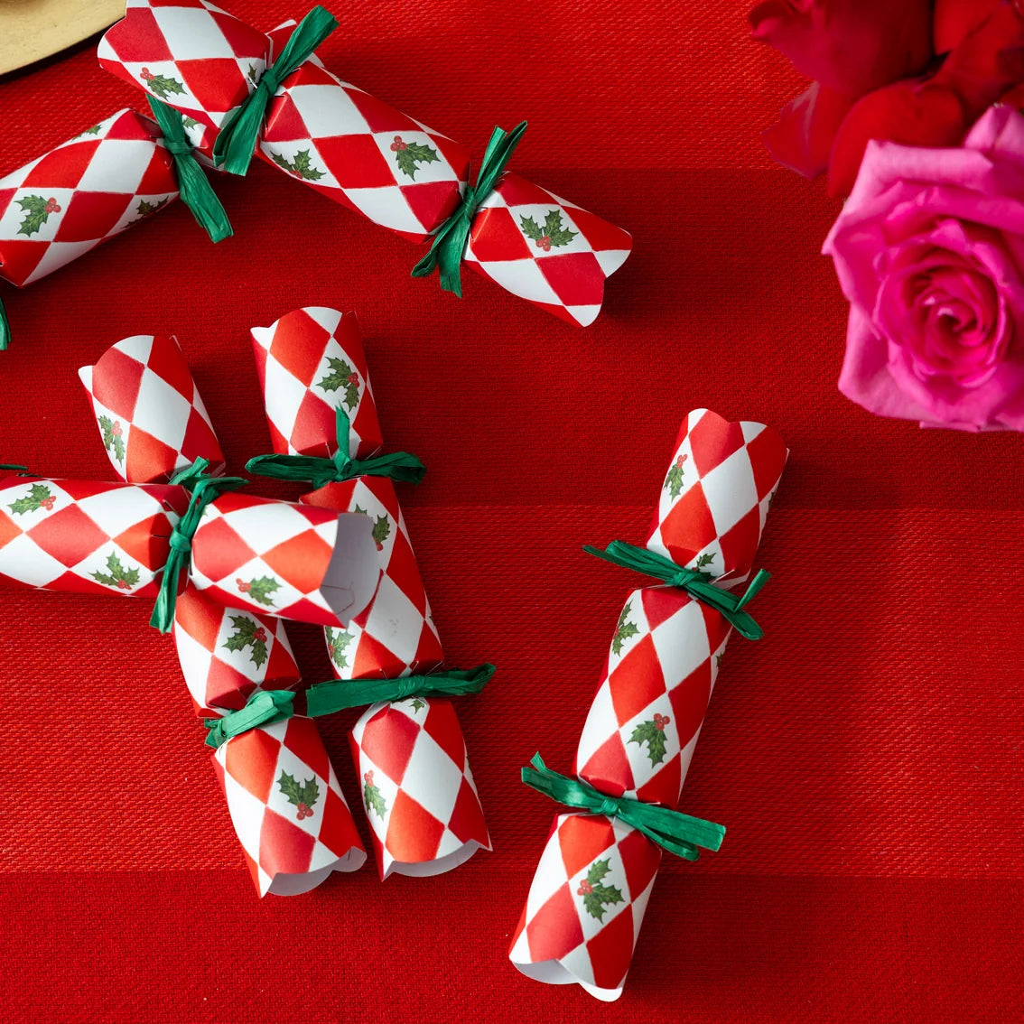 Botanical  Holly Mini Crackers
