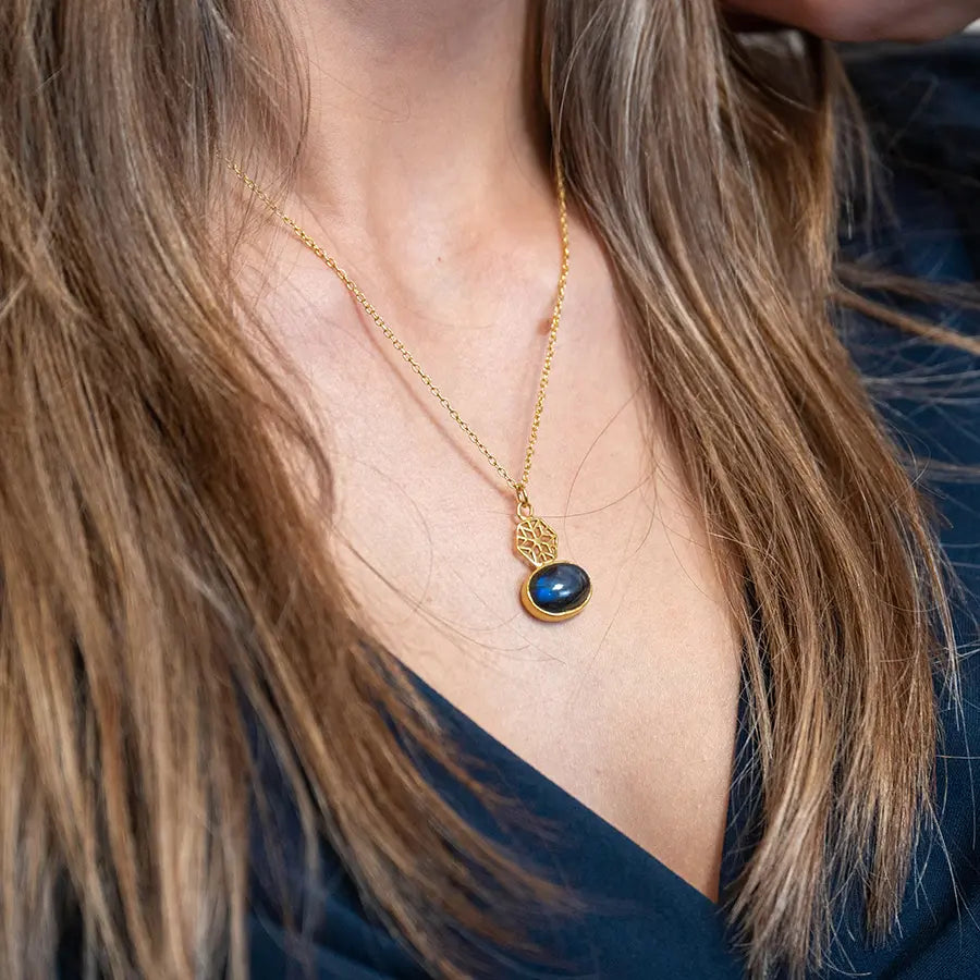 14k Gold Plated Jali Labradorite Pendant Necklace