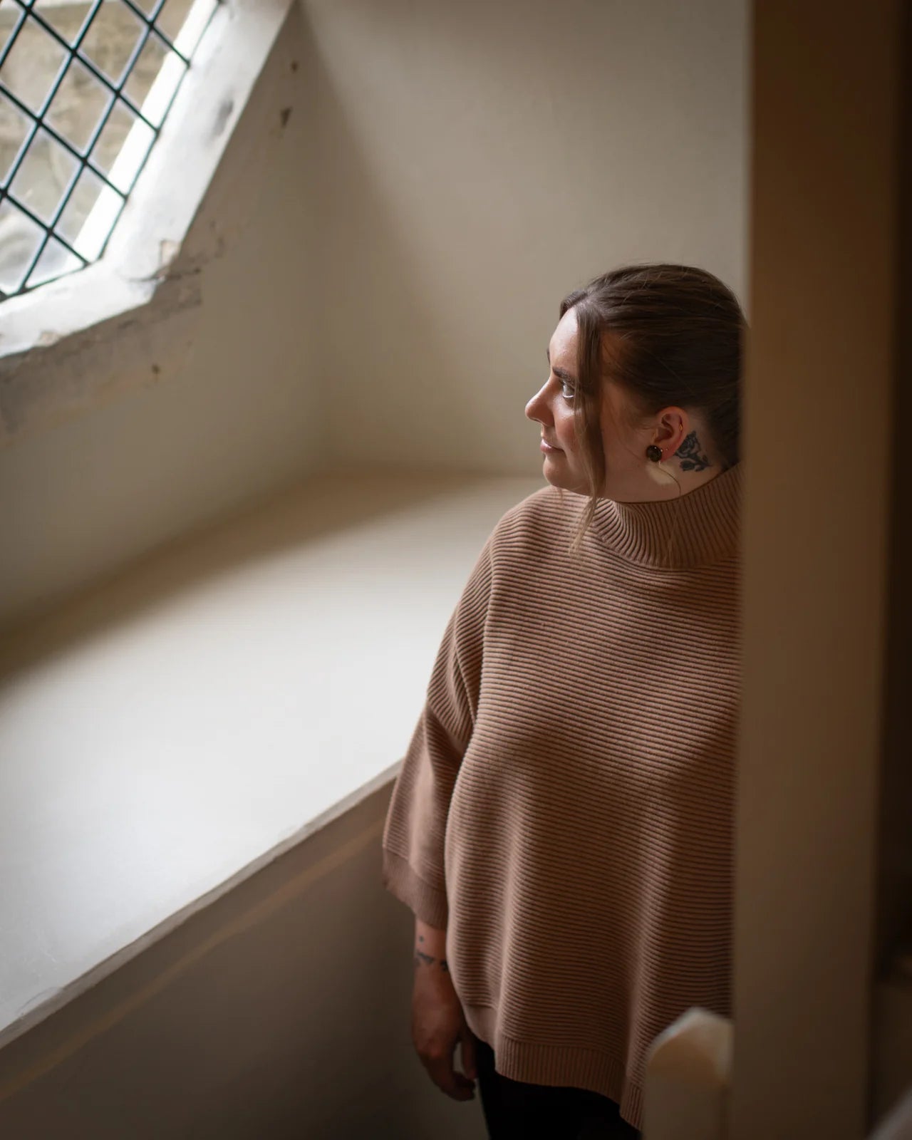 Vicki Jumper - Dark Tan