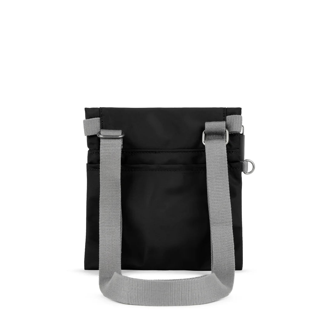 Stratford Crossover - Black