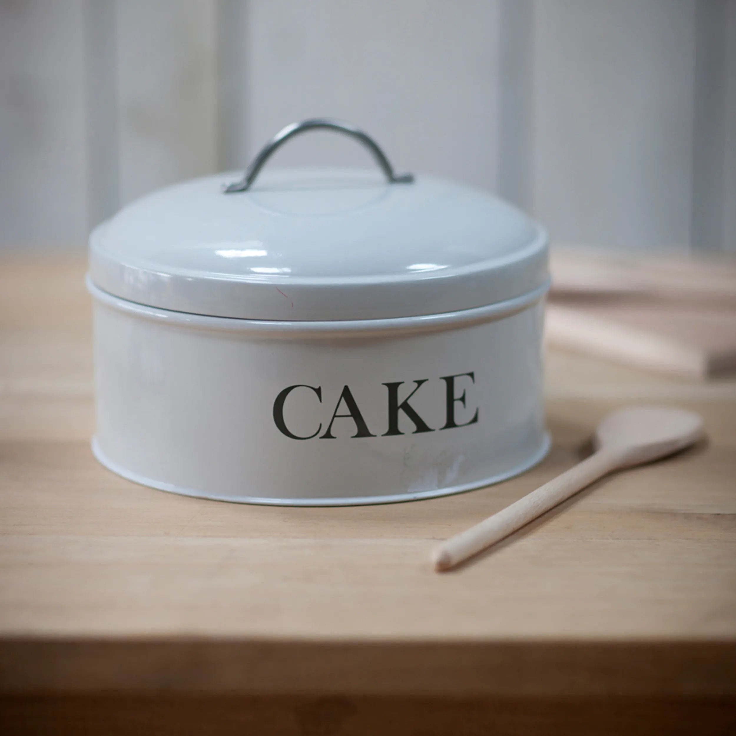 Round Cake Tin - Chalk