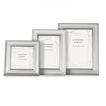 Holt Photo Frame
